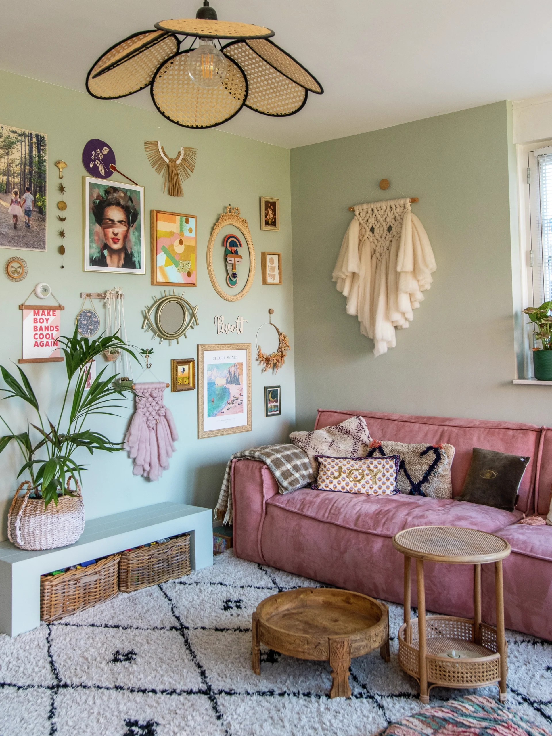 idées et conseils pour une déco salon chaleureuse et tendance, alliant confort et style pour créer un espace convivial et élégant.