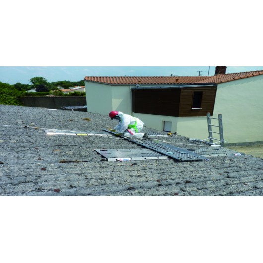 découvrez des conseils clés pour un désamiantage de toiture sécurisé, garantissant la protection de votre santé et la conformité aux normes.