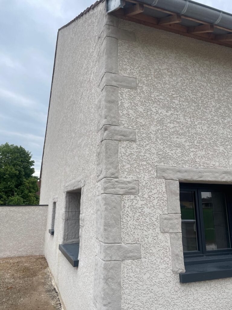 obtenez un devis précis et gratuit pour la rénovation ou l'entretien de votre façade. comparez les offres de professionnels qualifiés près de chez vous.