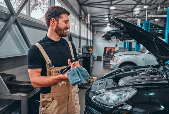 obtenez un devis garage personnalisé rapidement pour tous vos besoins en réparation et entretien automobile. comparez les prix et choisissez le meilleur service près de chez vous.