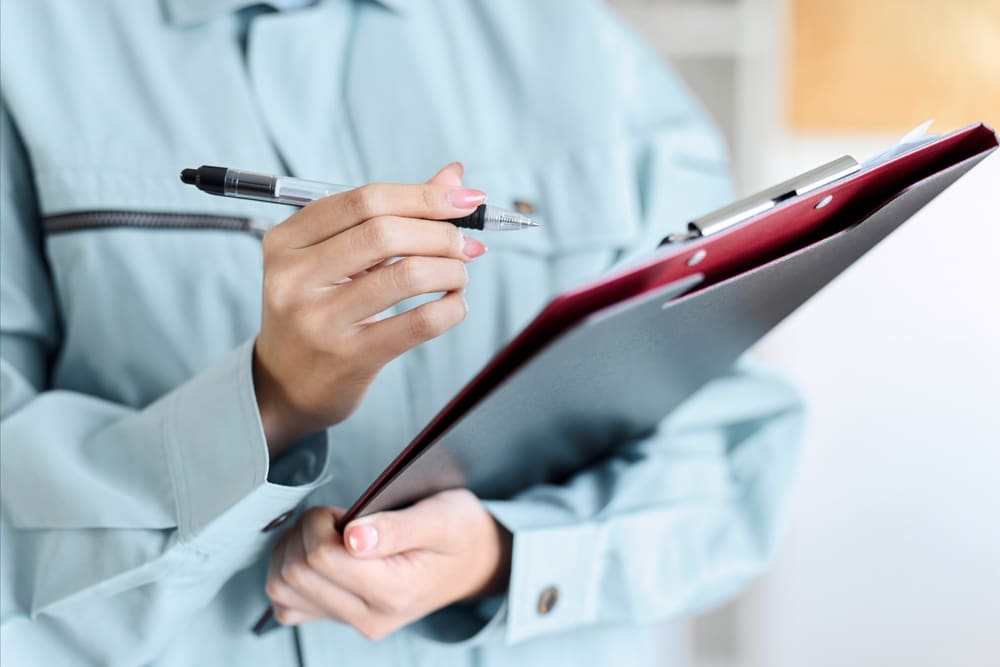 obtenez un devis peinture personnalisé rapidement et facilement pour vos travaux de rénovation ou décoration intérieure et extérieure.