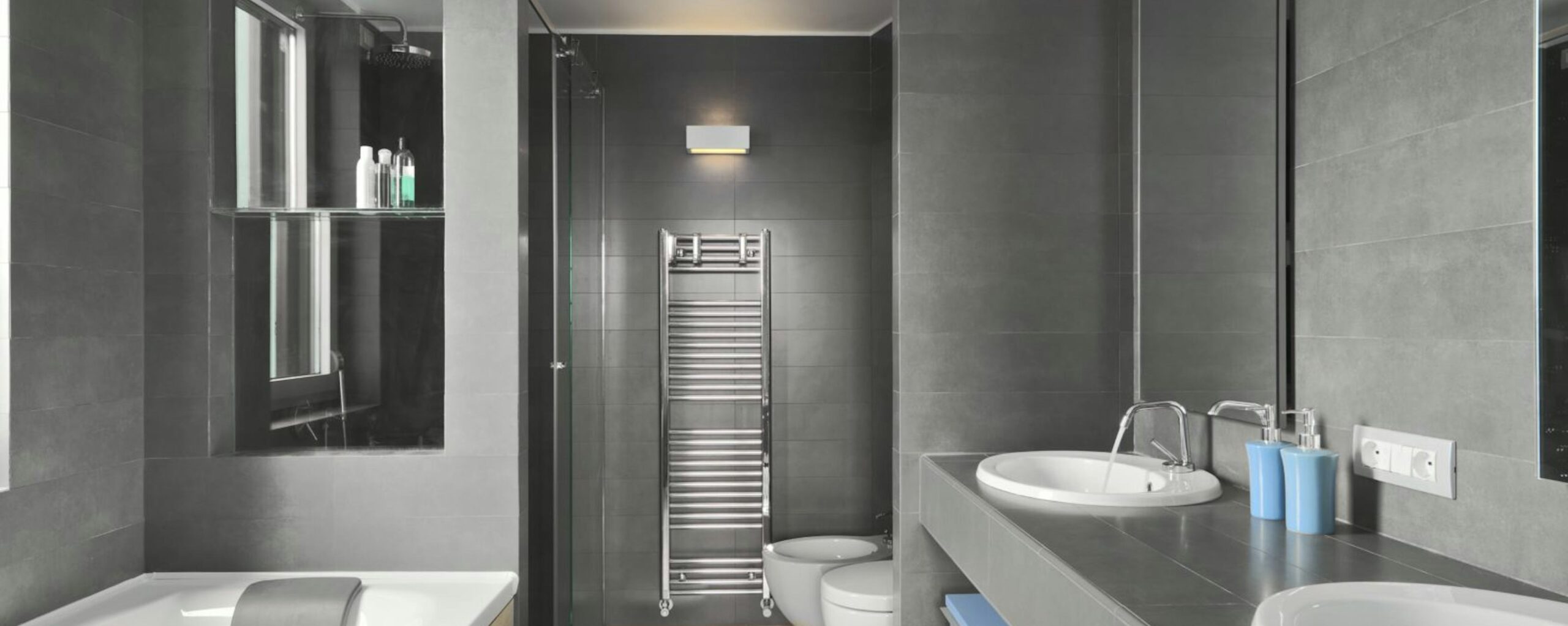 obtenez un devis rénovation salle d'eau précis et découvrez nos astuces pour réaliser des économies tout en modernisant votre espace.