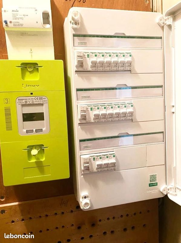 électricien paris 15 : dépannage électrique rapide et efficace, intervention 24h/24 pour tous vos urgences et réparations.