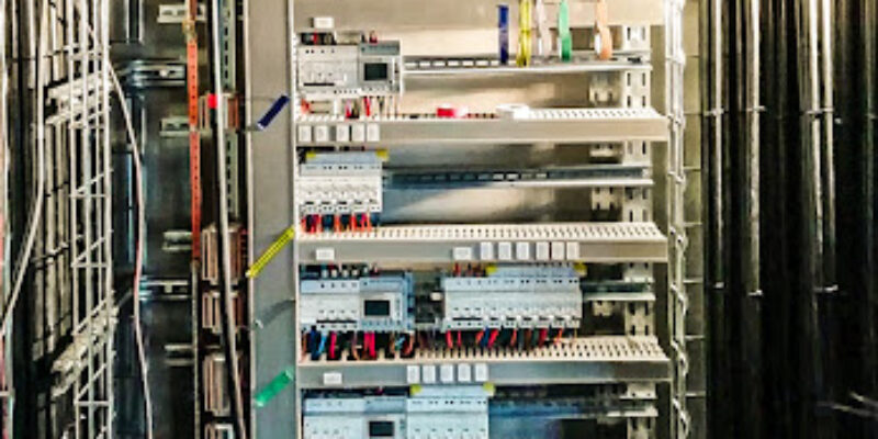 découvrez nos services professionnels en électricité générale pour particuliers et entreprises : installation, maintenance et dépannage électrique de qualité.