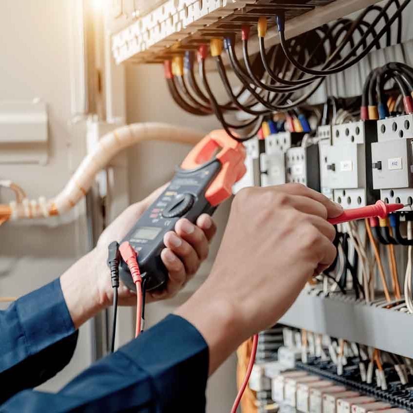 services professionnels d'électricité générale pour vos installations, réparations et maintenance électrique, assurant sécurité et performance.