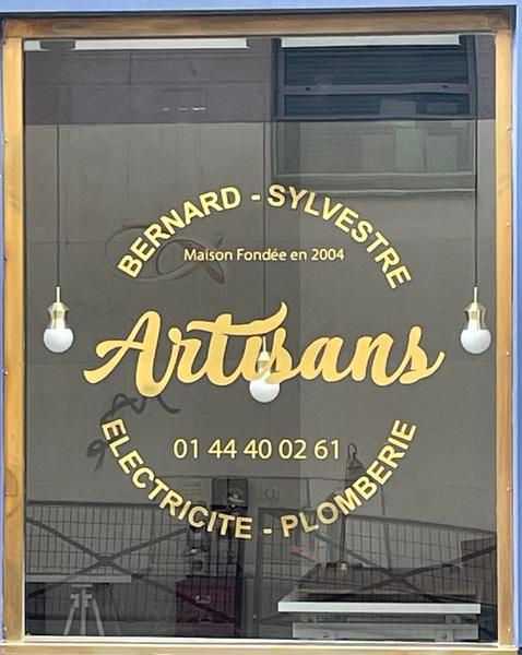 services d'électricité sur mesure pour entreprises à paris : solutions personnalisées, installation, maintenance et dépannage assurés par des experts locaux.