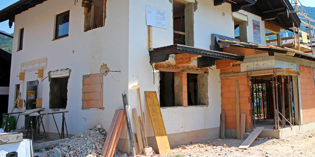 obtenez une estimation précise pour vos travaux de rénovation de maison. comparez les coûts, planifiez votre projet et réalisez vos rénovations en toute confiance.