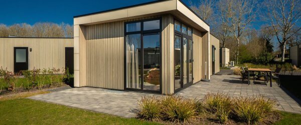 découvrez nos astuces pour réussir votre extension bois tout en réalisant des économies. conseils pratiques et solutions économiques pour un projet durable et écologique.