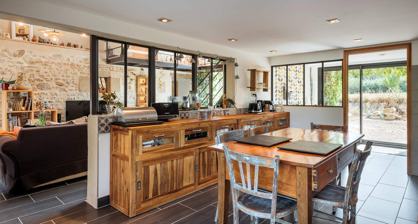 découvrez comment agrandir votre espace de vie avec une extension cuisine moderne et fonctionnelle, alliant design et praticité pour transformer votre maison.