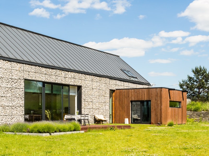 découvrez nos solutions d'extension de maison pour agrandir votre espace de vie avec style et fonctionnalité. aménagement personnalisé, qualité et confort garantis.