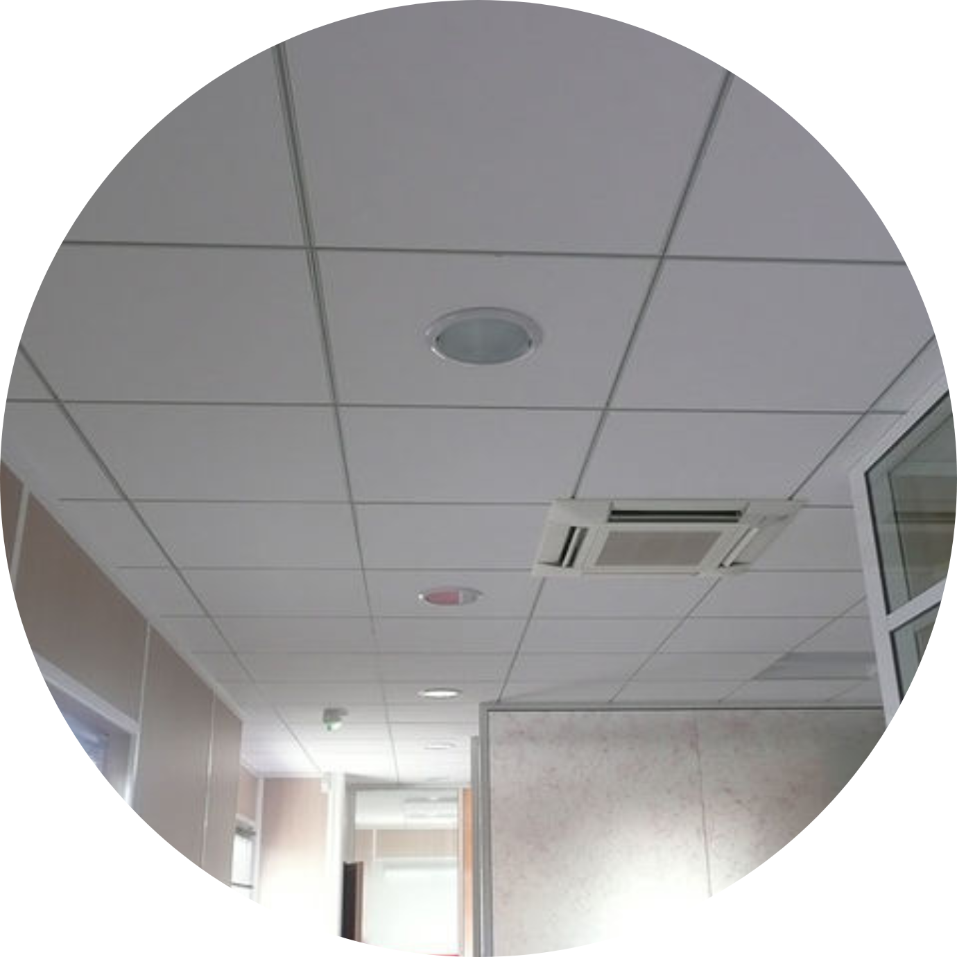 faux plafond pret a poser découvrez notre gamme de faux plafonds prêts à poser pour une installation rapide et facile, alliant esthétique et fonctionnalité à votre intérieur.