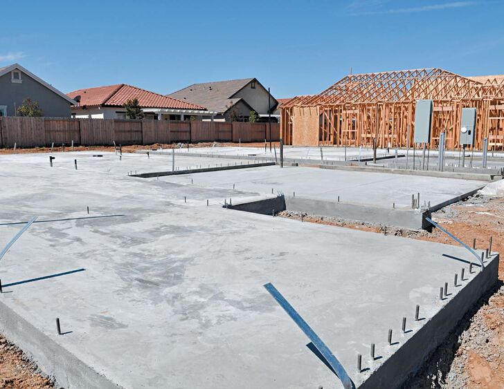 découvrez tout ce qu'il faut savoir sur les fondations de maison : types, conseils de construction et astuces pour assurer la stabilité et la durabilité de votre habitat.