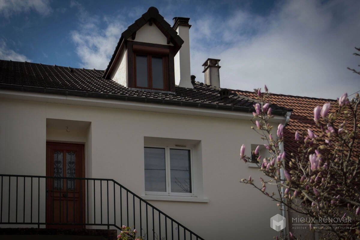 découvrez à quelle fréquence réaliser le ravalement de votre façade pour préserver l'esthétique et la durabilité de votre bâtiment. conseils et normes à connaître.