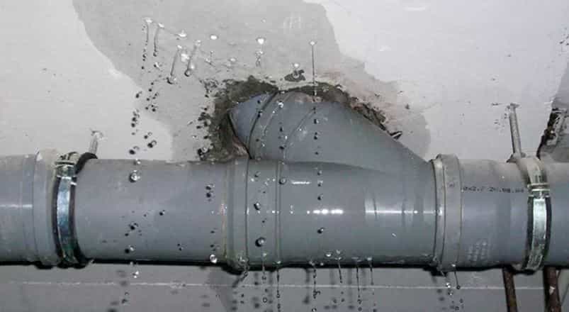 découvrez des solutions rapides et efficaces pour réparer une fuite de baignoire et éviter les dégâts d'eau chez vous.