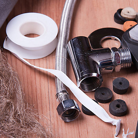 apprenez à détecter rapidement une fuite de siphon et découvrez des astuces efficaces pour la réparer facilement et éviter les dégâts.