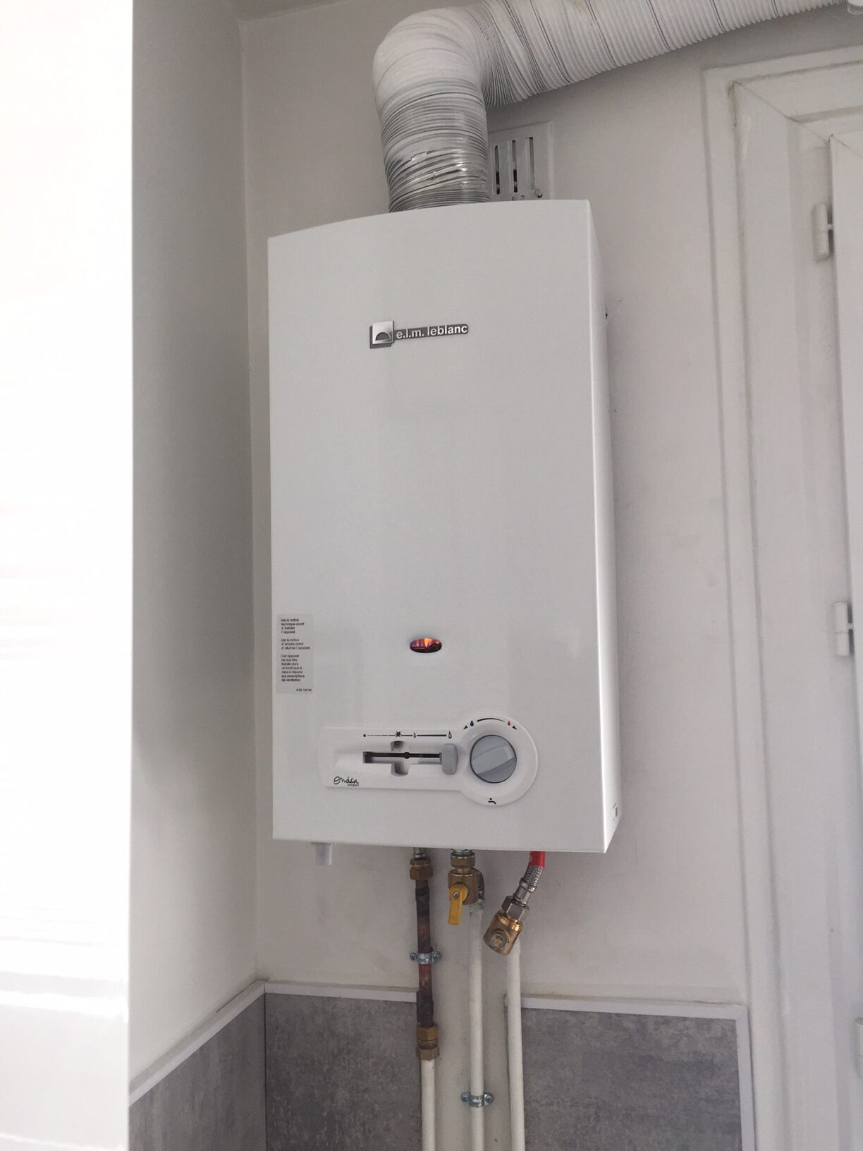 découvrez notre guide complet pour l'installation et le remplacement de votre chaudière à paris. conseils pratiques, étapes détaillées et astuces pour optimiser votre chauffage.