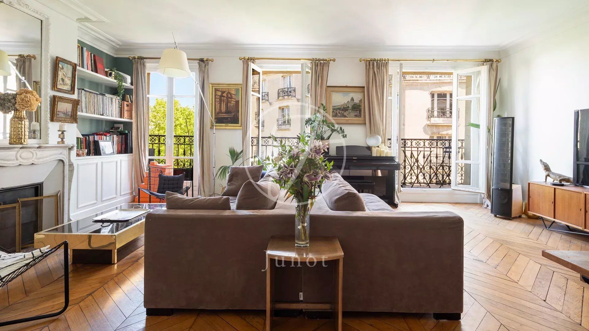 découvrez le hameau boileau à paris, un quartier d’exception alliant charme historique et cadre de vie paisible au cœur de la capitale.