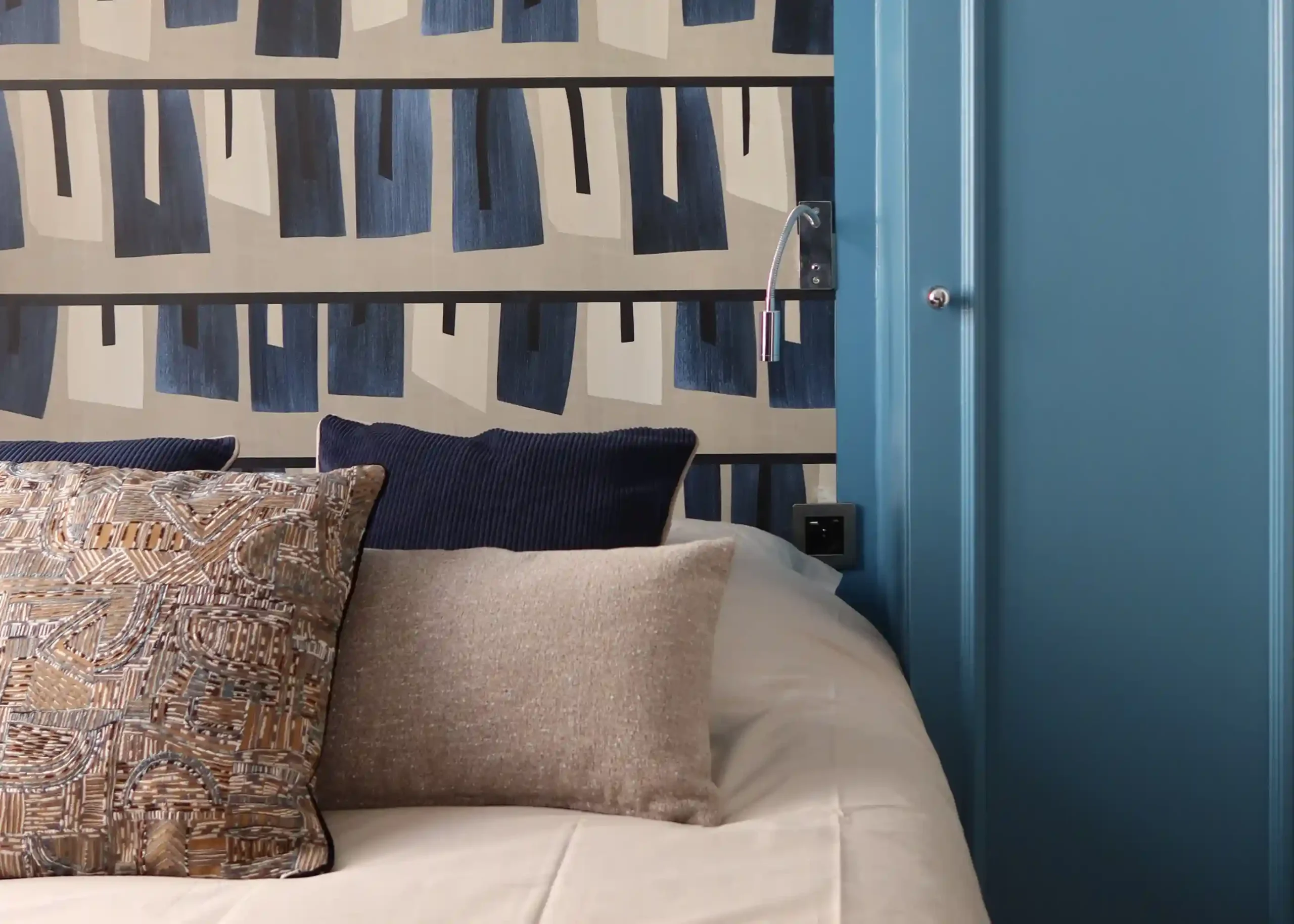 idees tendance pour renover votre appartement scaled découvrez des idées tendance et inspirantes pour rénover votre appartement avec style et modernité. transformez votre intérieur grâce à nos conseils pratiques et astuces design.