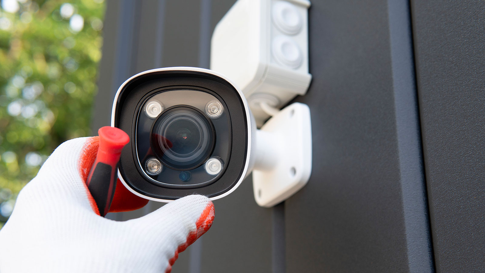 trouvez un installateur de caméra fiable pour sécuriser votre domicile ou votre entreprise avec des solutions de vidéosurveillance professionnelles et efficaces.