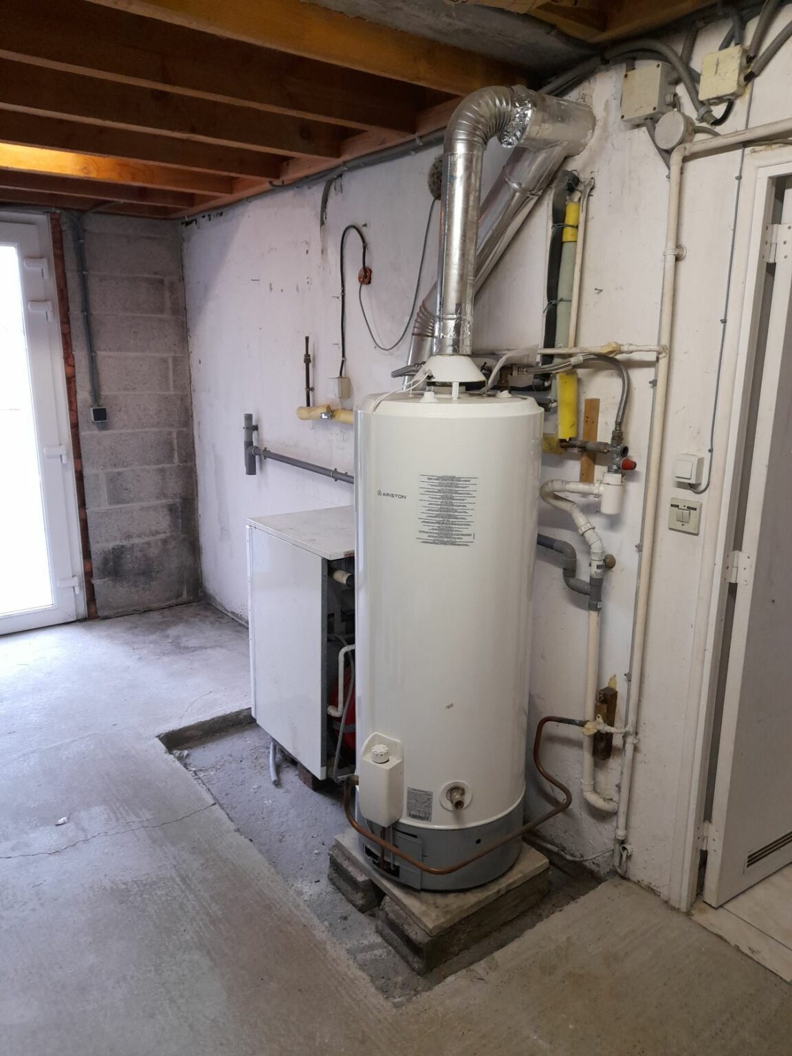 service professionnel d'installation et de remplacement de chaudières à paris. bénéficiez d'un diagnostic précis, de conseils personnalisés et d'une pose rapide pour un confort optimal toute l'année.