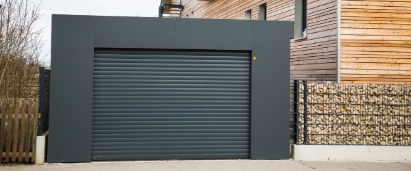 découvrez nos services professionnels de maçonnerie pour votre garage : construction, rénovation et aménagement sur mesure avec des matériaux de qualité.