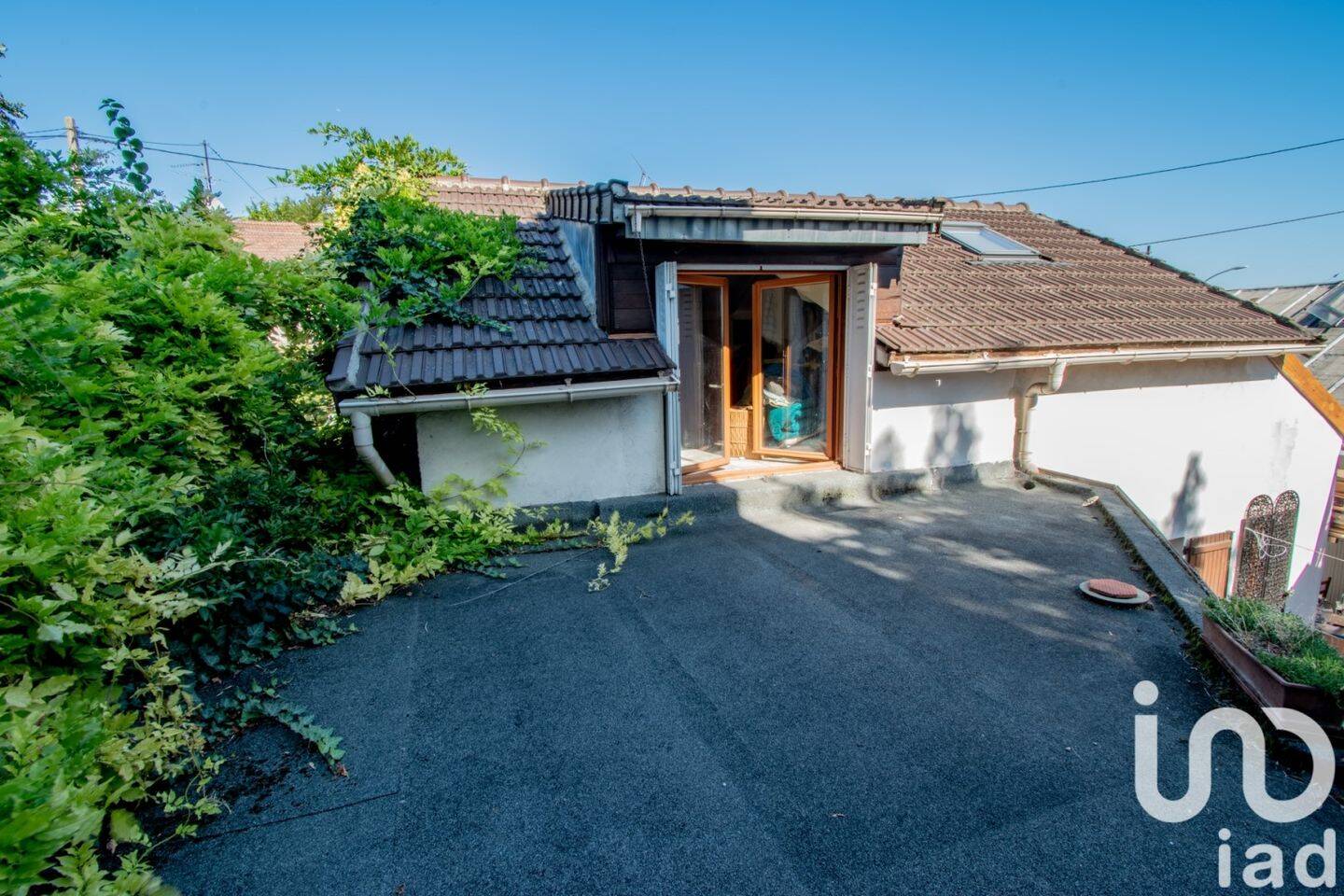 découvrez une maison à rénover proche de paris, idéale pour un projet en 2025. profitez d'un emplacement privilégié pour créer votre habitation sur mesure.