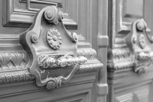 découvrez les matériaux authentiques utilisés dans les immeubles haussmanniens, alliant élégance et durabilité pour un patrimoine architectural emblématique de paris.