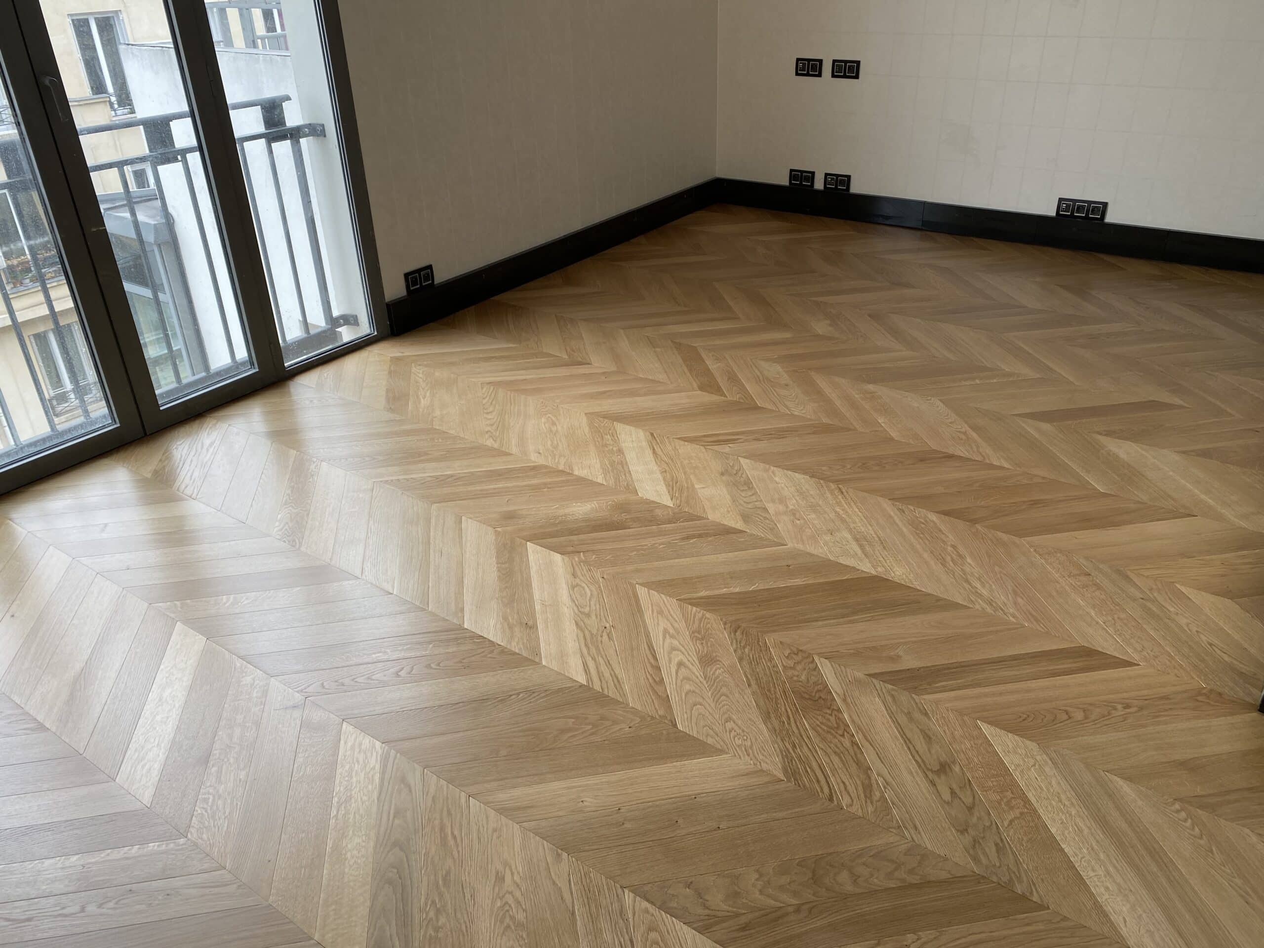 parquettiste 78 : expert en pose et rénovation de sols en bois dans les yvelines. qualité, savoir-faire et conseils personnalisés pour vos projets de parquet.