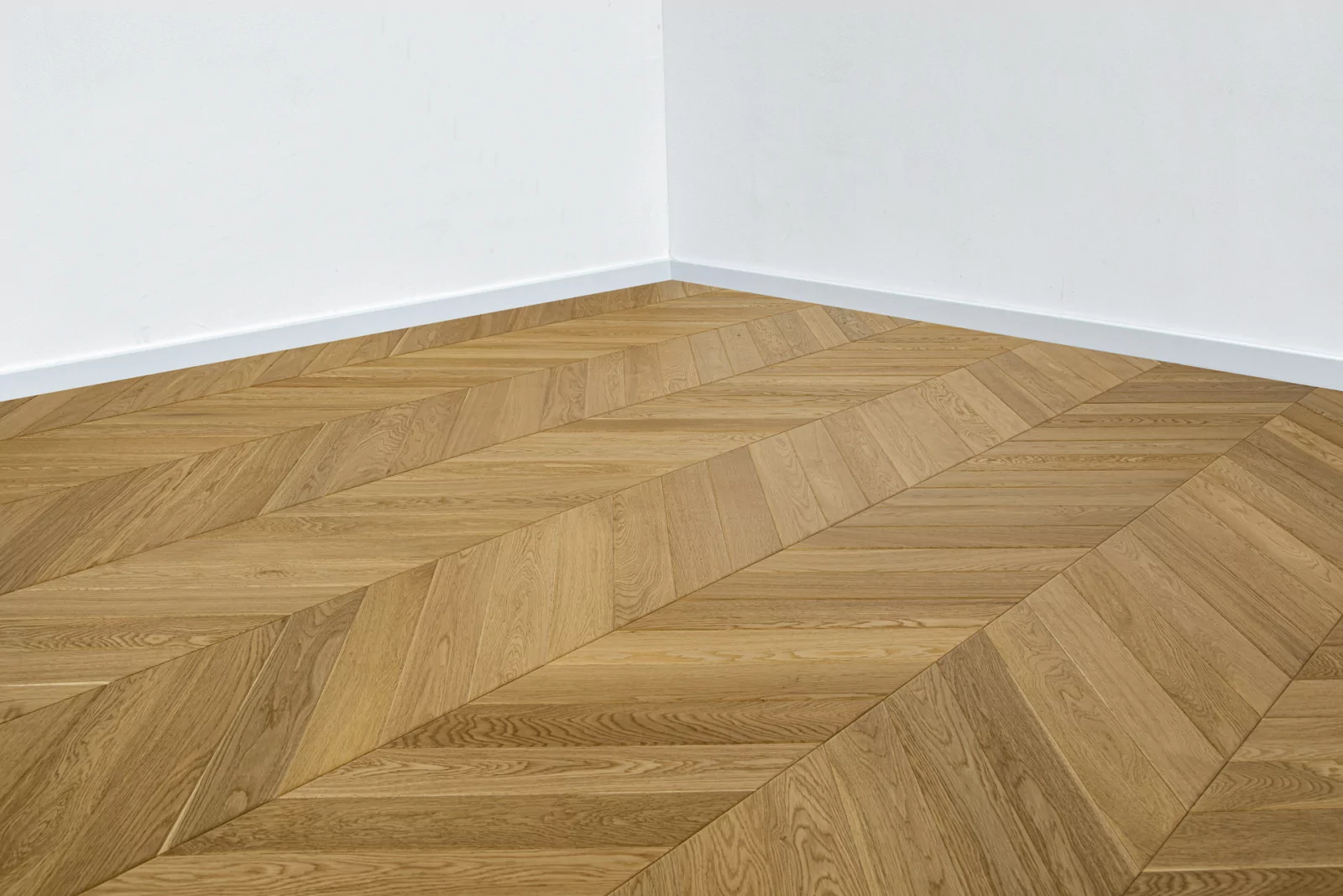 découvrez un parquettiste expert dans le 94, spécialisé en pose de sols en bois d’exception pour sublimer votre intérieur avec élégance et durabilité.