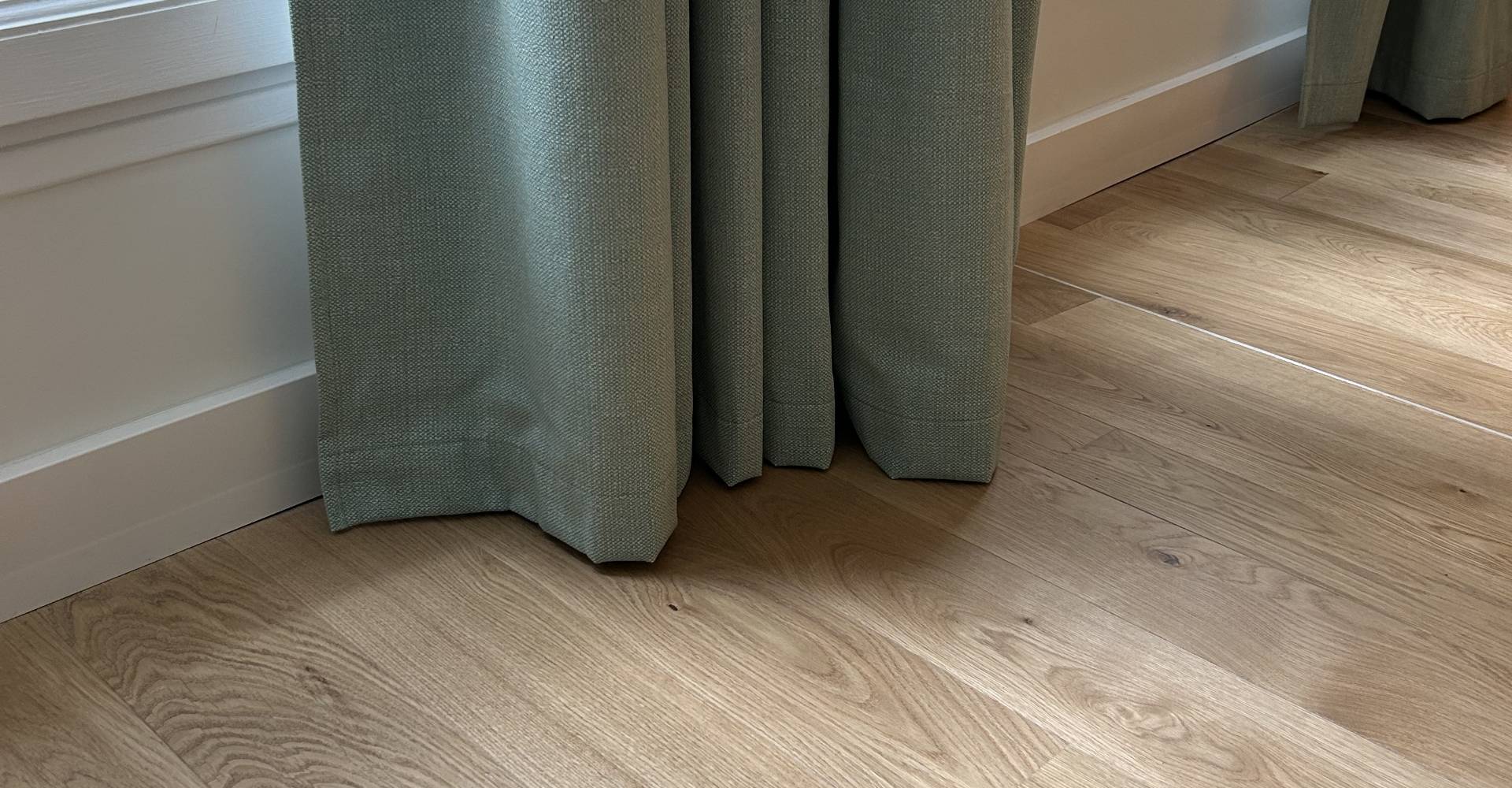 découvrez l'expertise d'un parquettiste à paris, artisan qualifié pour la pose, la rénovation et l'entretien de vos parquets avec savoir-faire et passion.