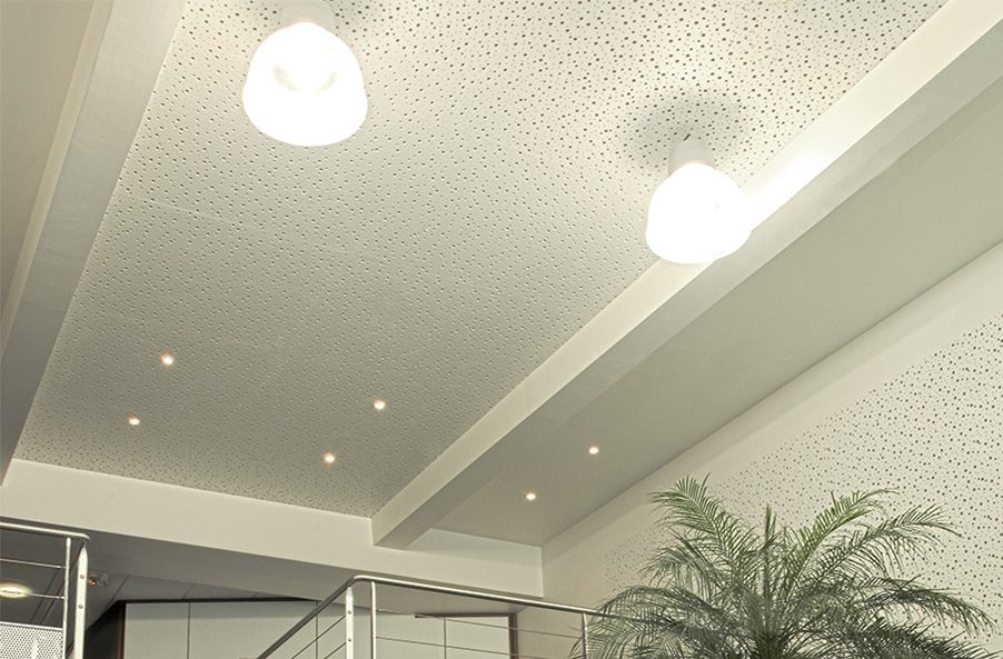 découvrez les avantages du plafond suspendu double pour améliorer l'isolation acoustique et thermique de vos espaces tout en bénéficiant d'un design moderne et esthétique.