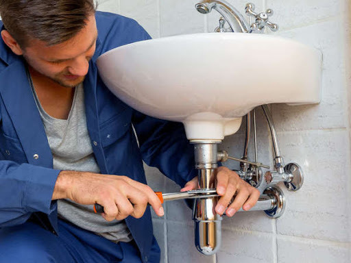 service de plomberie disponible 24h/7j à paris 14ème : dépannage rapide, réparation et installation par des professionnels qualifiés.