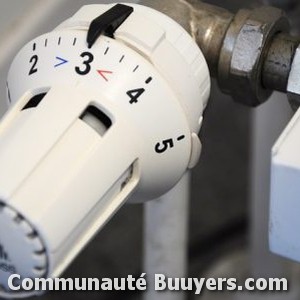 plombier chauffagiste expert à blois, spécialisé dans l'installation, la réparation et l'entretien de vos systèmes de chauffage et plomberie. intervention rapide et de qualité.