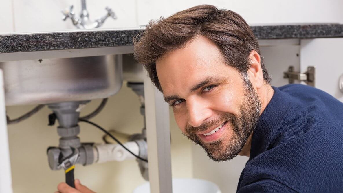 trouvez un plombier pas cher pour tous vos travaux de plomberie. service rapide, efficace et tarifs compétitifs garantis.