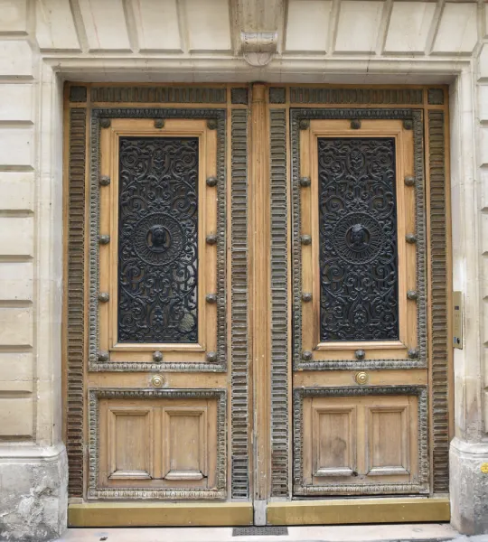 porte cochere paris valorisez votre entree découvrez comment une porte cochère à paris peut valoriser l'entrée de votre propriété en alliant style et fonctionnalité pour un accueil unique et élégant.