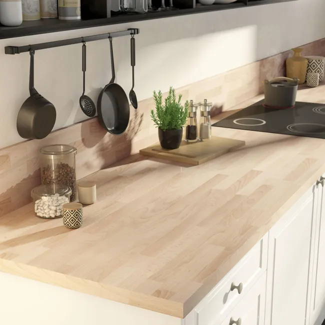 découvrez les prix pour le changement de plan de cuisine et obtenez des conseils pour bien budgétiser votre rénovation.