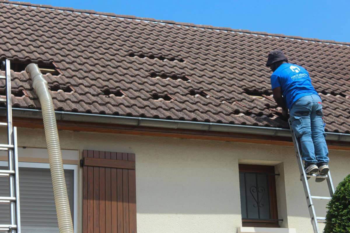 découvrez les tarifs pour le changement de tuiles sur votre toiture. obtenez un devis précis et choisissez la meilleure option pour réparer ou remplacer vos tuiles en toute confiance.