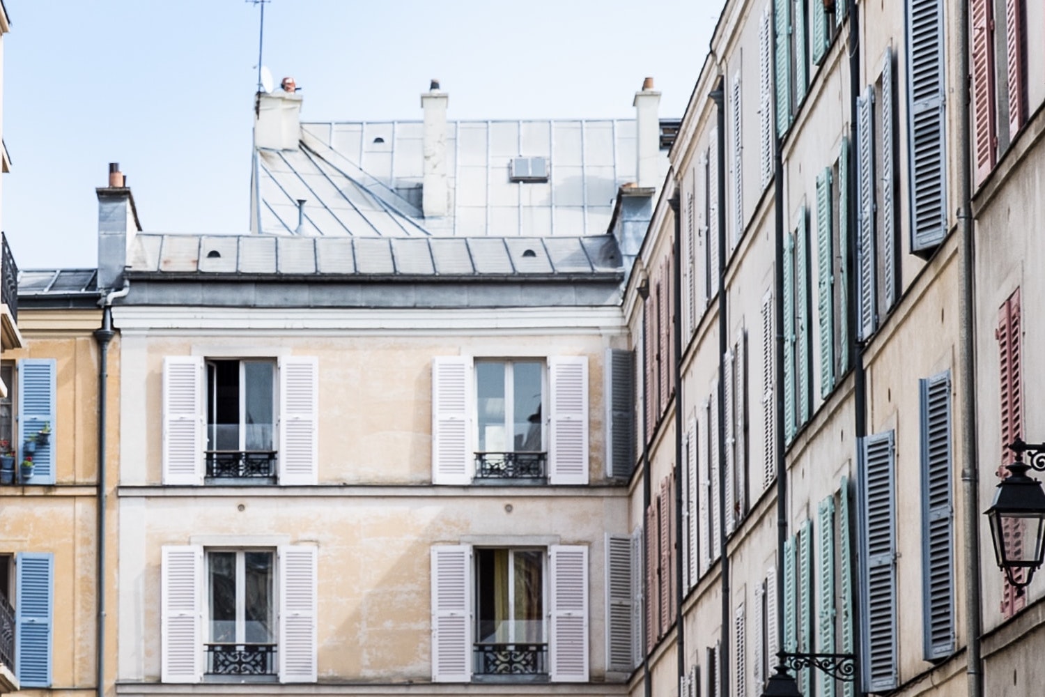 découvrez les prix pour l'aménagement des combles en france et obtenez des estimations précises pour vos travaux de rénovation.