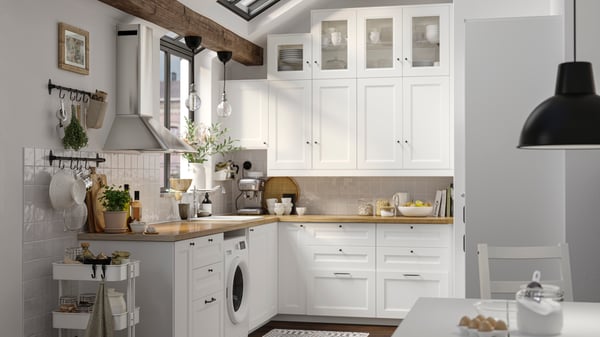 découvrez les prix des cuisines neuves pour tous les budgets. comparez les offres et trouvez la cuisine idéale qui allie design, qualité et prix compétitif.