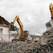 découvrez les tarifs pour la démolition d'une maison de 100m2. obtenez un aperçu des coûts, des étapes et des conseils pour planifier efficacement votre projet de démolition.