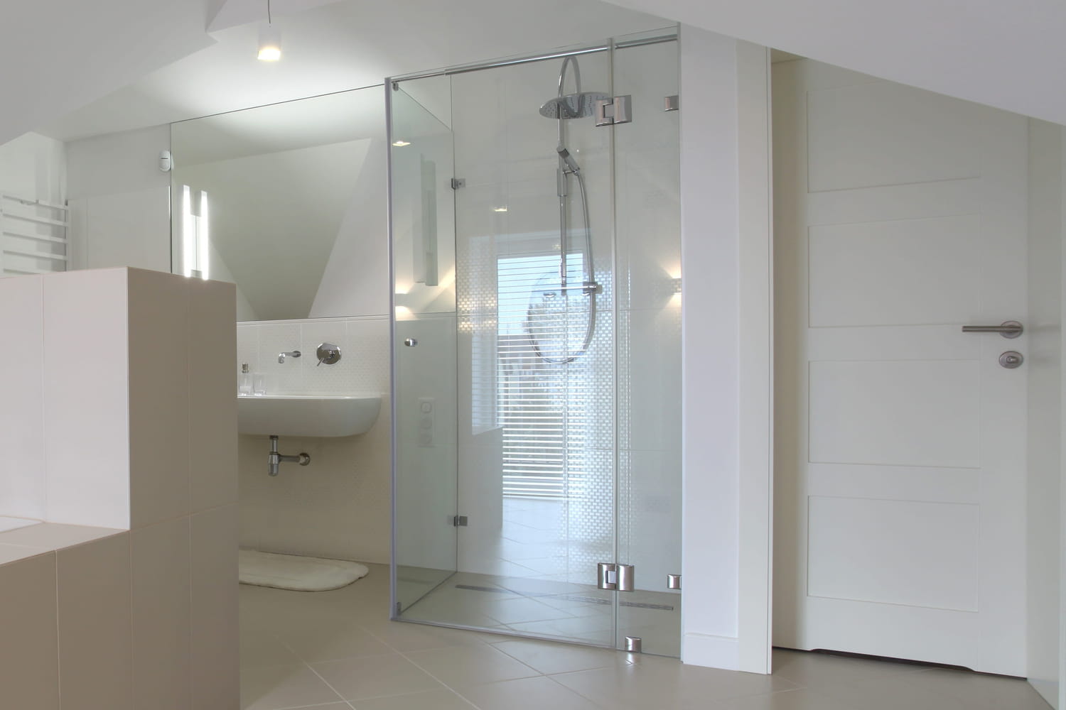 découvrez le prix d'une douche italienne et trouvez les meilleures offres pour aménager votre salle de bains avec style et modernité.