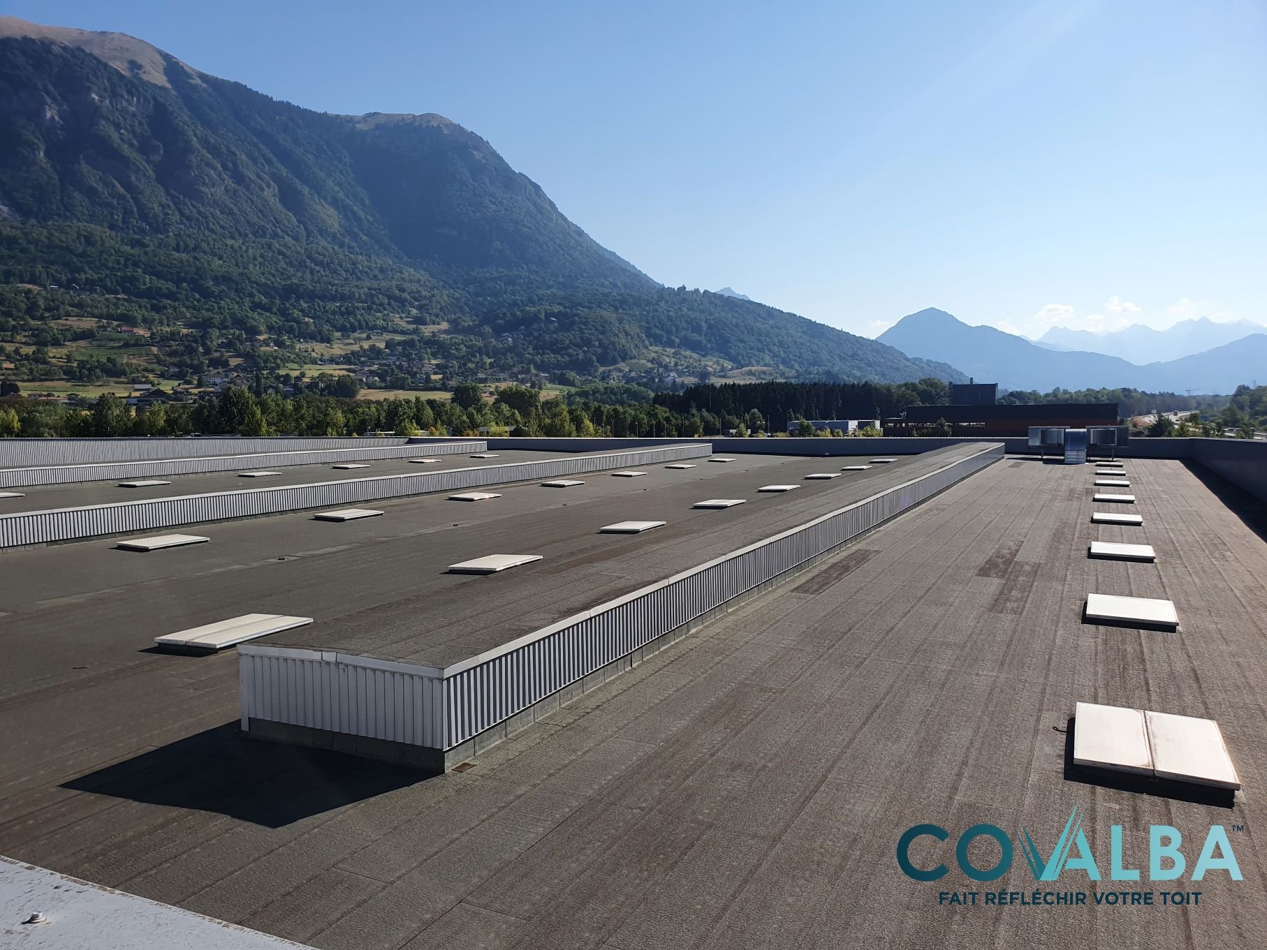 découvrez le prix de l'étanchéité pour votre toit terrasse. conseils, tarifs moyens et facteurs influençant le coût pour protéger efficacement votre toiture.