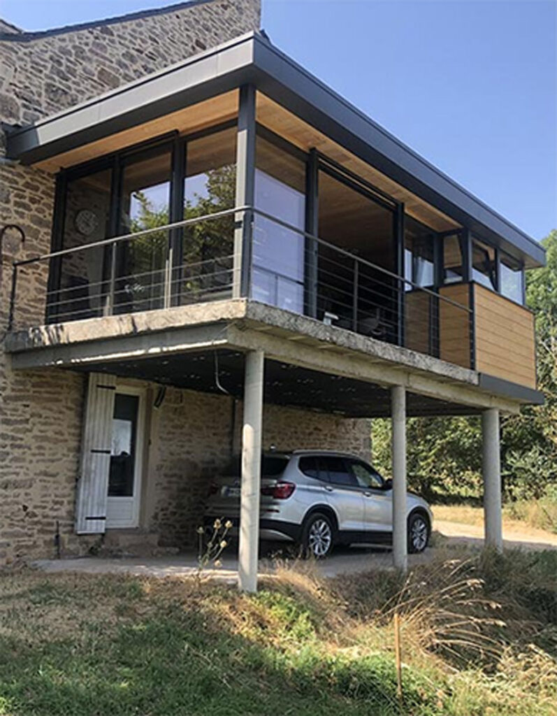 découvrez les prix d'une extension de maison sur pilotis, les facteurs qui influencent le coût et des conseils pour un budget maîtrisé.