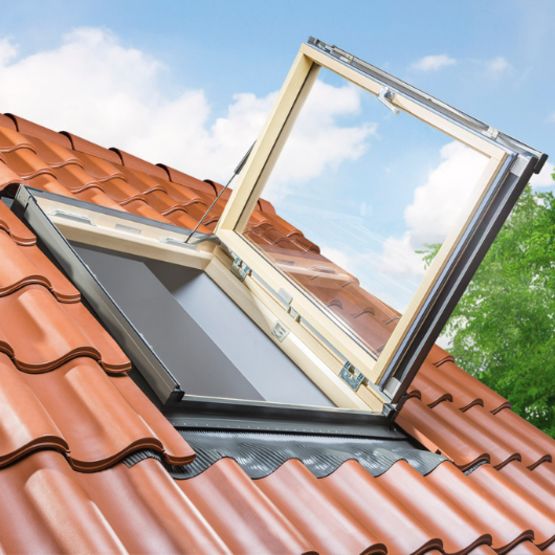 découvrez les prix des fenêtres de toit selon les modèles et matériaux pour bien choisir votre installation et optimiser votre budget.