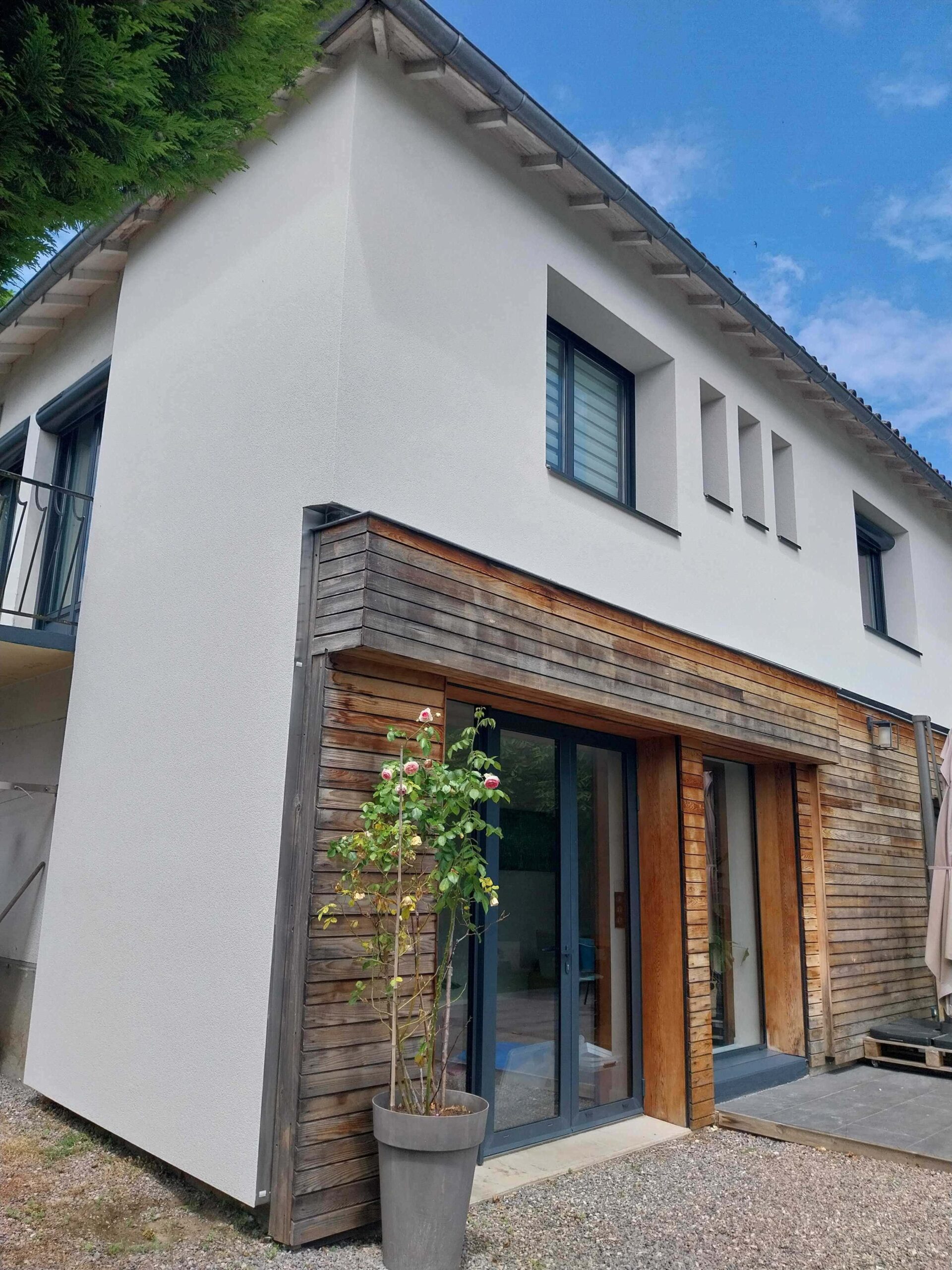 découvrez les prix de l'isolation des murs extérieurs pour améliorer le confort de votre maison et réaliser des économies d'énergie. comparez les tarifs et choisissez la meilleure solution adaptée à votre budget.