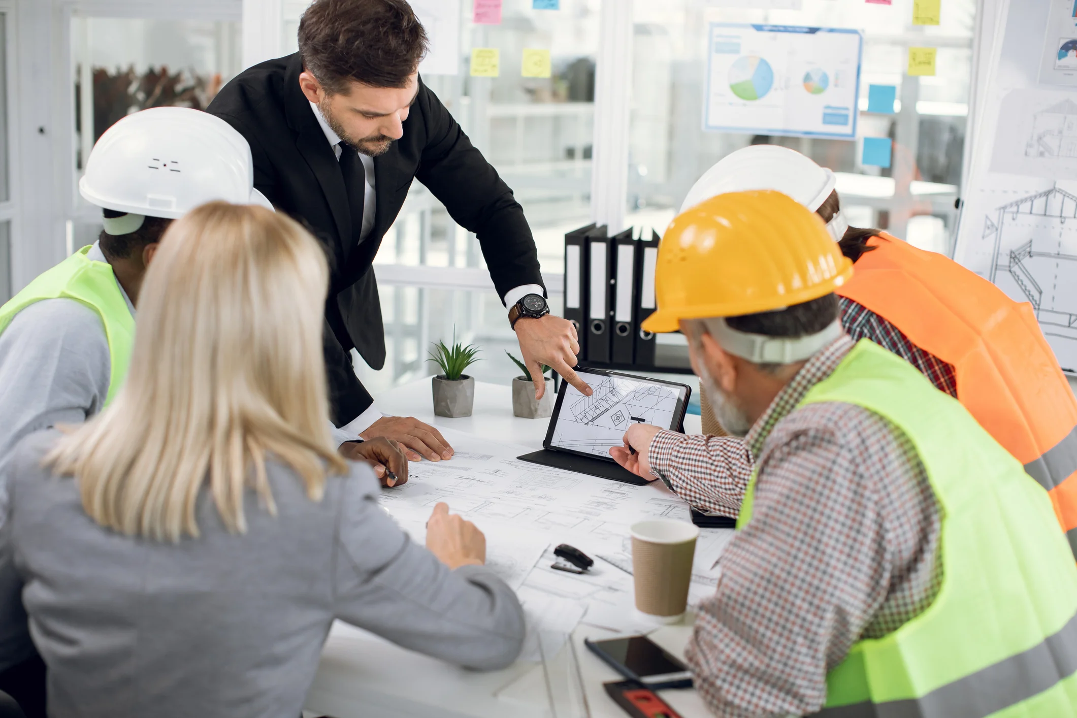 découvrez comment optimiser votre budget pour une rénovation lourde en connaissant le prix au m2. conseils et astuces pour maîtriser vos dépenses et réaliser vos projets efficacement.