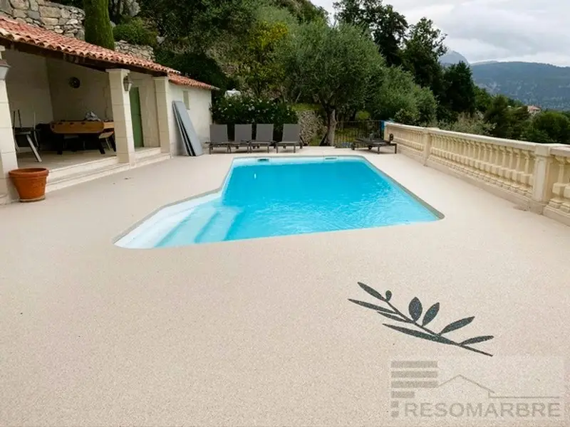 découvrez le prix au m2 de la résine pour sol intérieur et obtenez un aperçu des coûts pour vos projets de revêtement de sols.