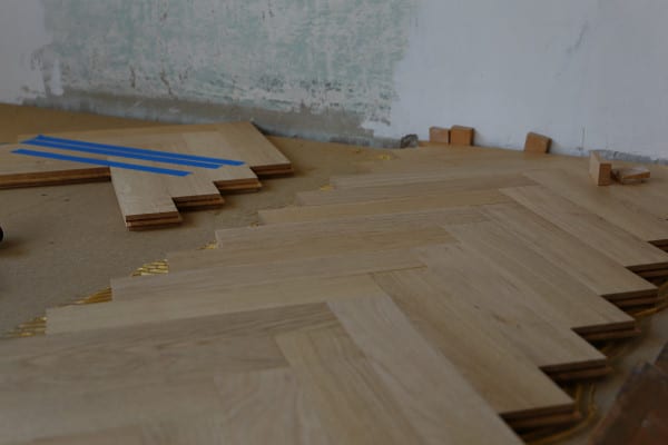 découvrez les prix du parquet massif pour choisir la qualité et le style adaptés à votre intérieur. comparatif, conseils et tarifs détaillés pour votre projet.