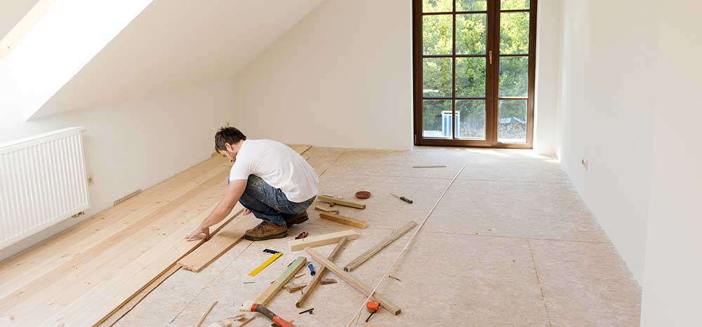 découvrez nos tarifs compétitifs pour la pose de parquet, avec un prix tout compris incluant la main-d'œuvre et les matériaux, pour un sol élégant et durable.