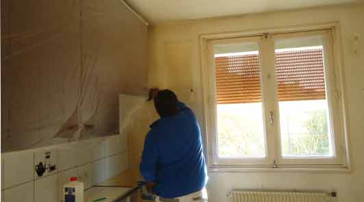 découvrez le prix estimatif pour la peinture d'une maison de 120m², incluant les coûts des matériaux et de la main-d'œuvre, pour bien préparer votre budget rénovation.